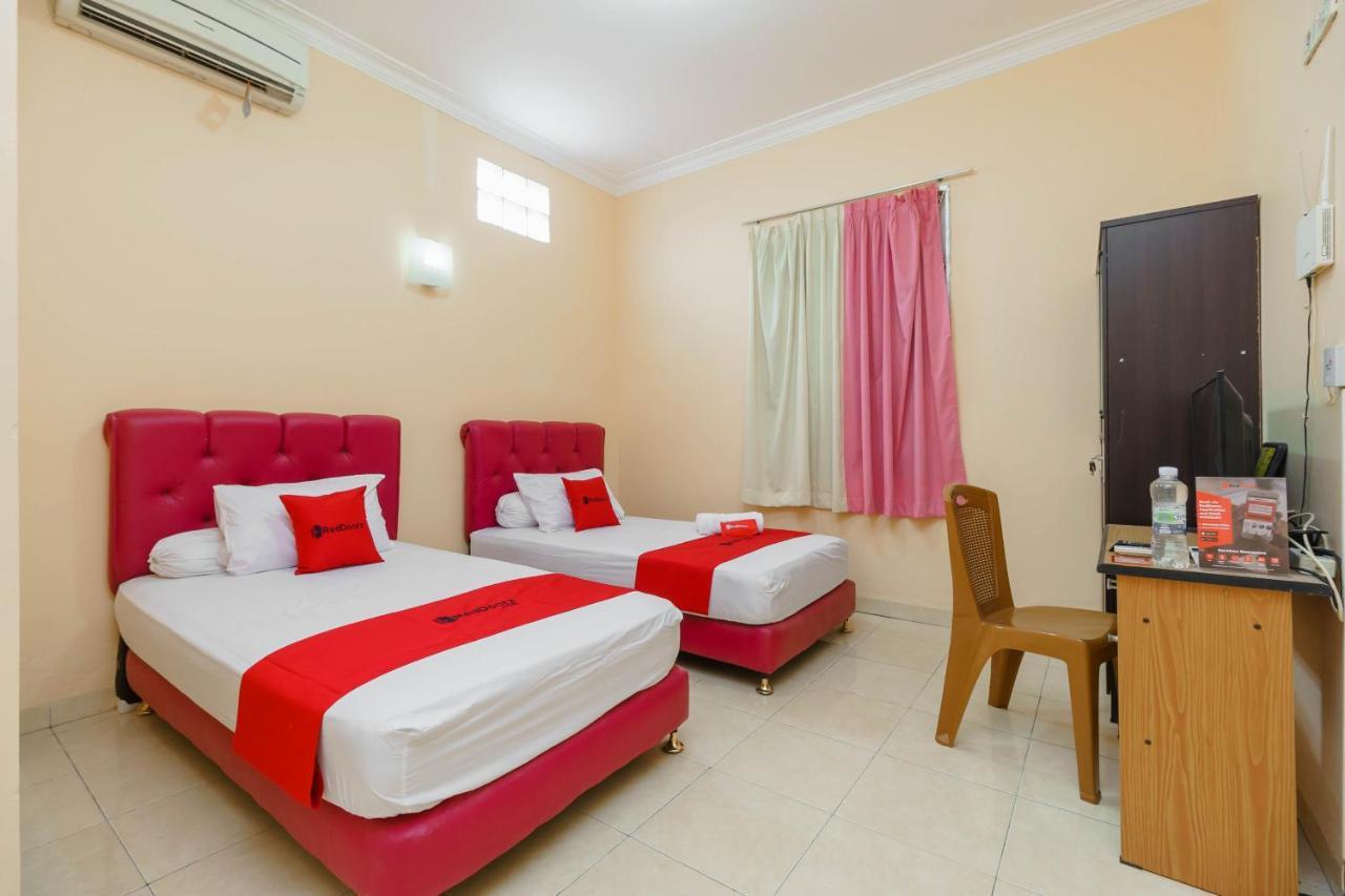 Reddoorz Syariah Near Palembang Square Mall 3 Exterior foto